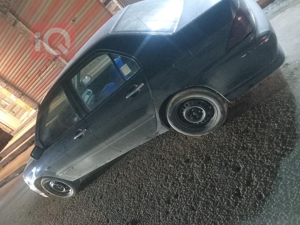 ميتسوبيشي لانسر